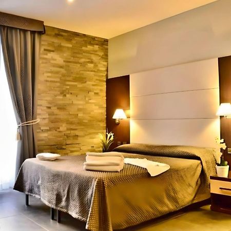 Roma Castle Termini Hotel Ngoại thất bức ảnh