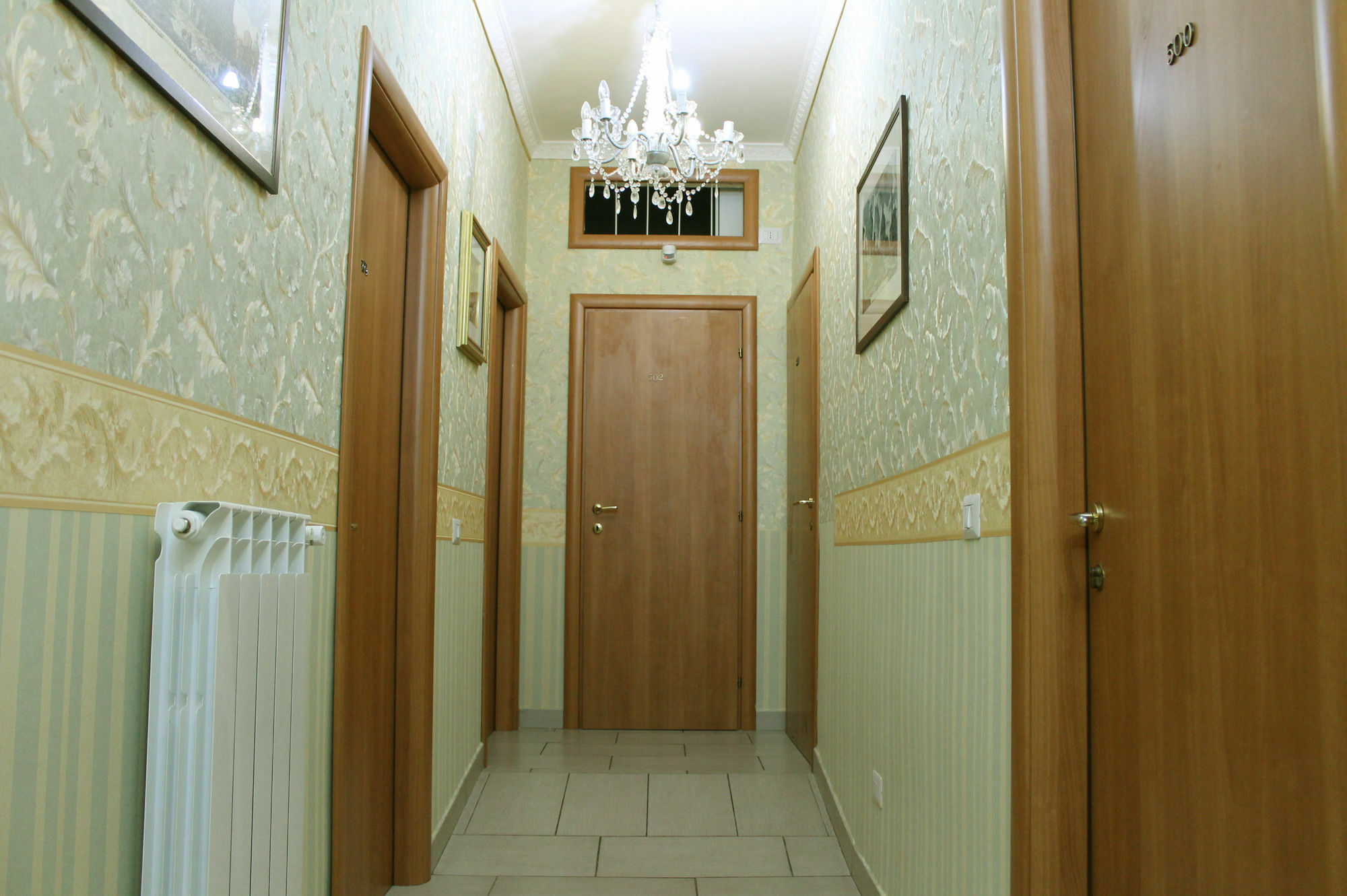 Roma Castle Termini Hotel Ngoại thất bức ảnh