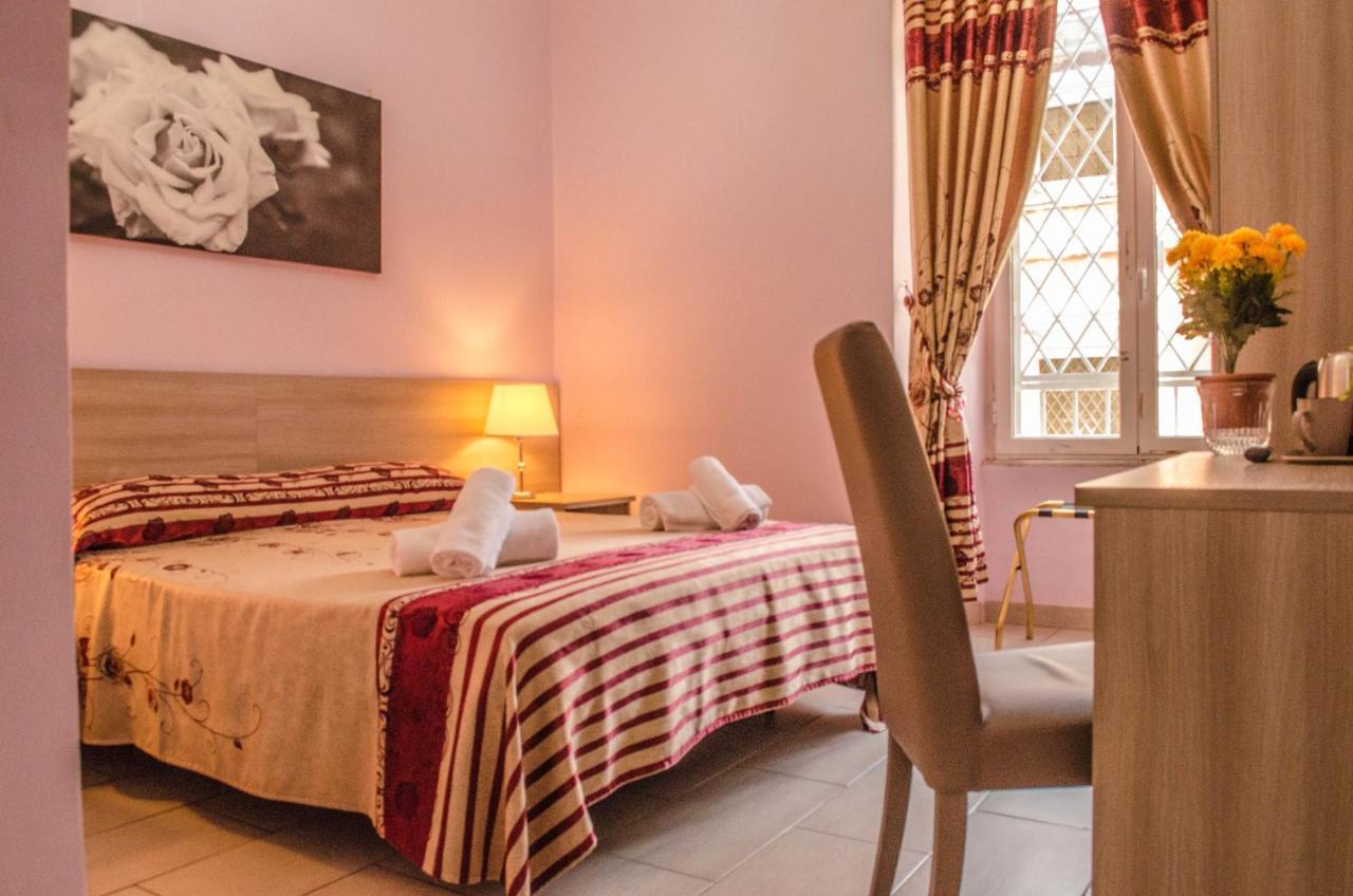 Roma Castle Termini Hotel Ngoại thất bức ảnh